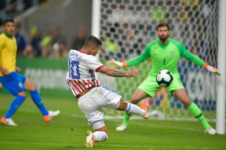 البرازيل وباراجواي